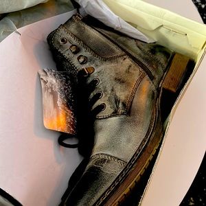 Very hip mens USA size 11 combat style dress boots. Brand new w tags